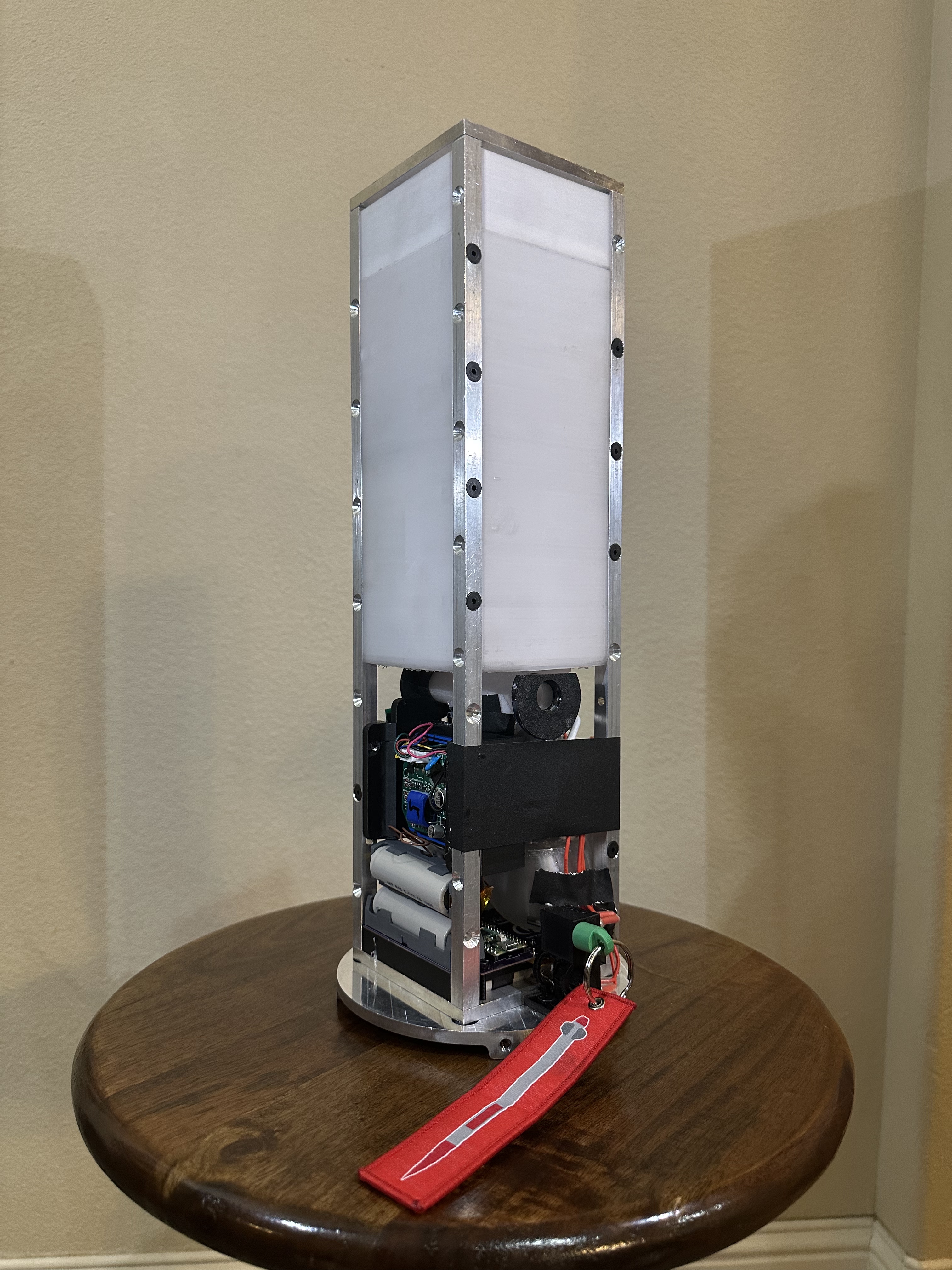 Payload professional photo front